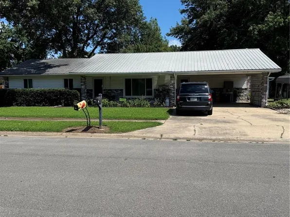 545 Saint Paul Dr, New Madrid, MO 63869