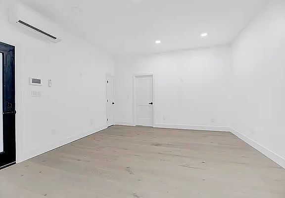 5th image of 448 Rogers Ave #2A
