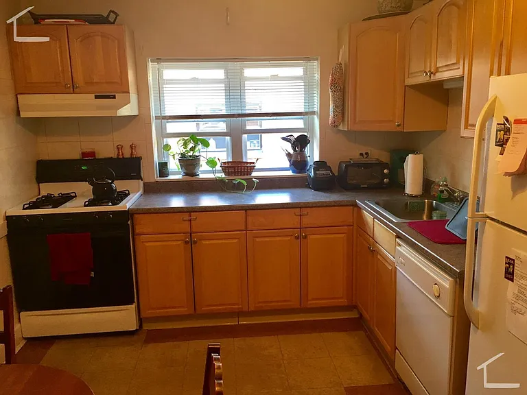 20 Brock St — Photo 9