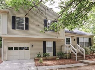 1467 Shenta Oak Dr, Norcross, GA 30093