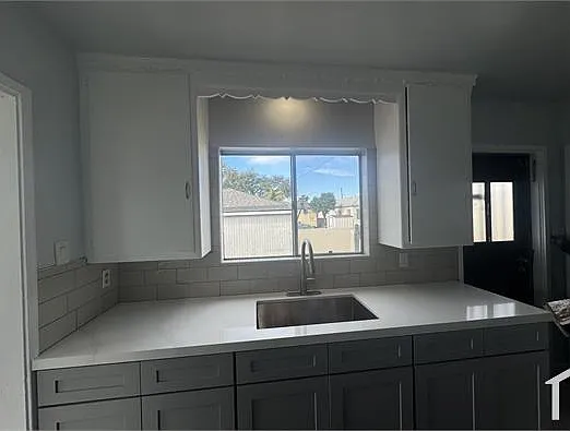 1 bed, $2,200 — Photo 1