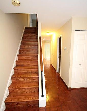 2nd image of 7275 Larrup Ct