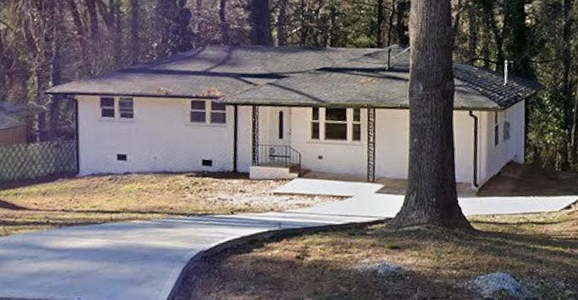 1st image of 6030 Ridge Dr SE