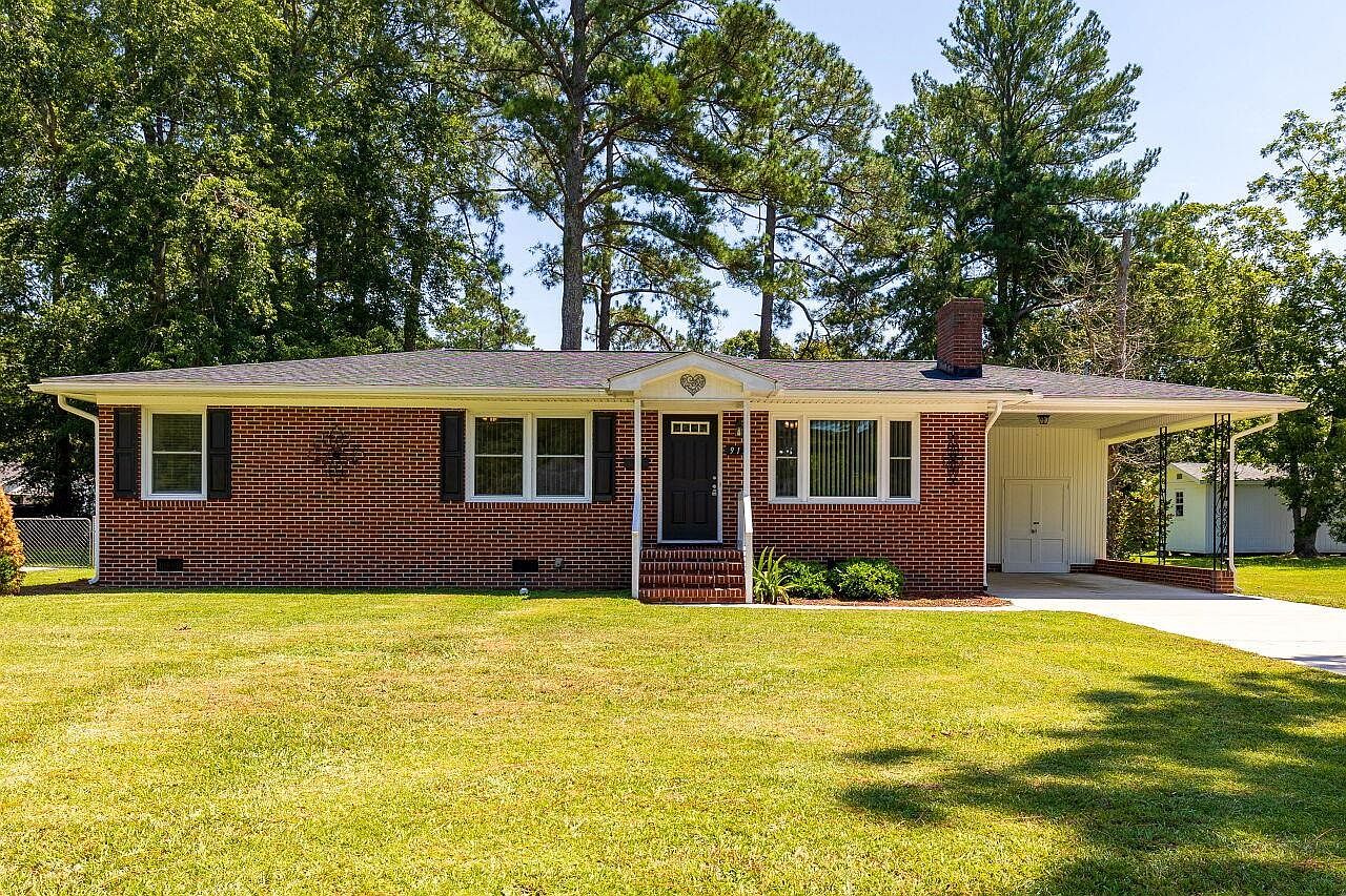913 S Walnut Dr, Smithfield, NC 27577 | Zillow