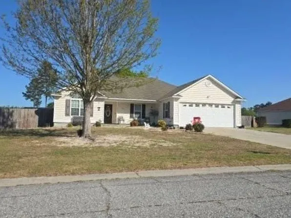 5870 Barkley Ln, Hahira, GA 31632