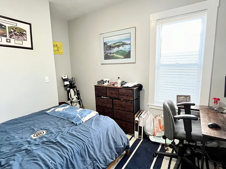 723 E 3rd St #2 — Photo 7