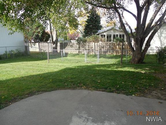 4th image of 419 W 16th St