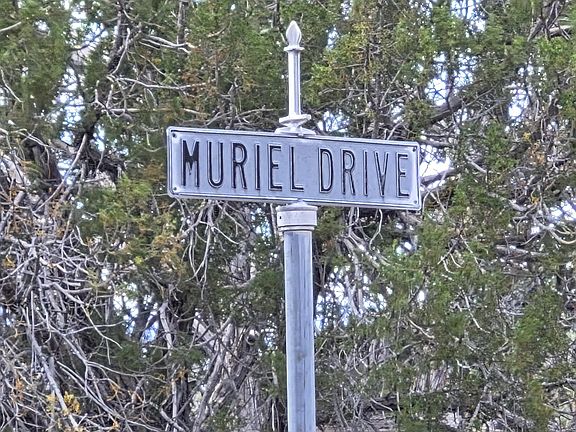 2nd image of 4180 Muriel Dr