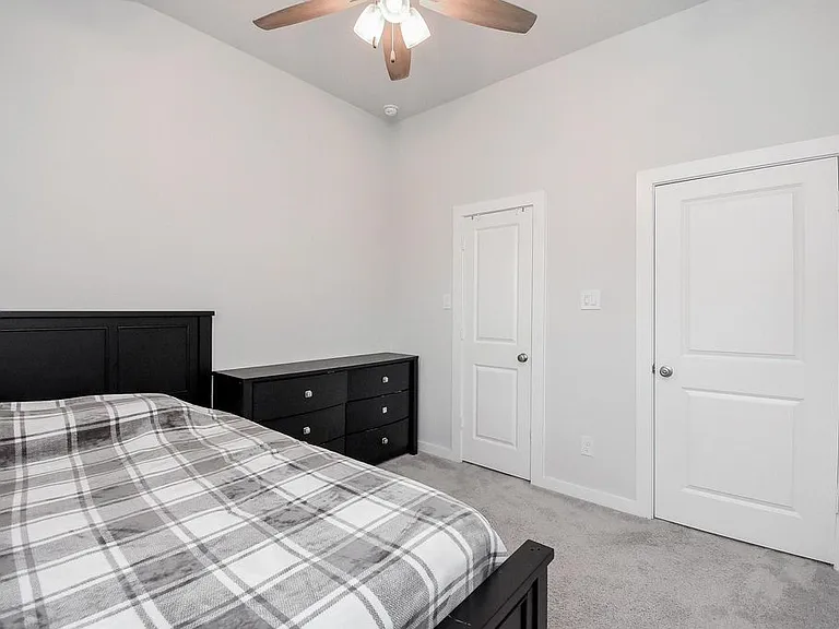 16635 Bristol Steel Ln — Photo 30
