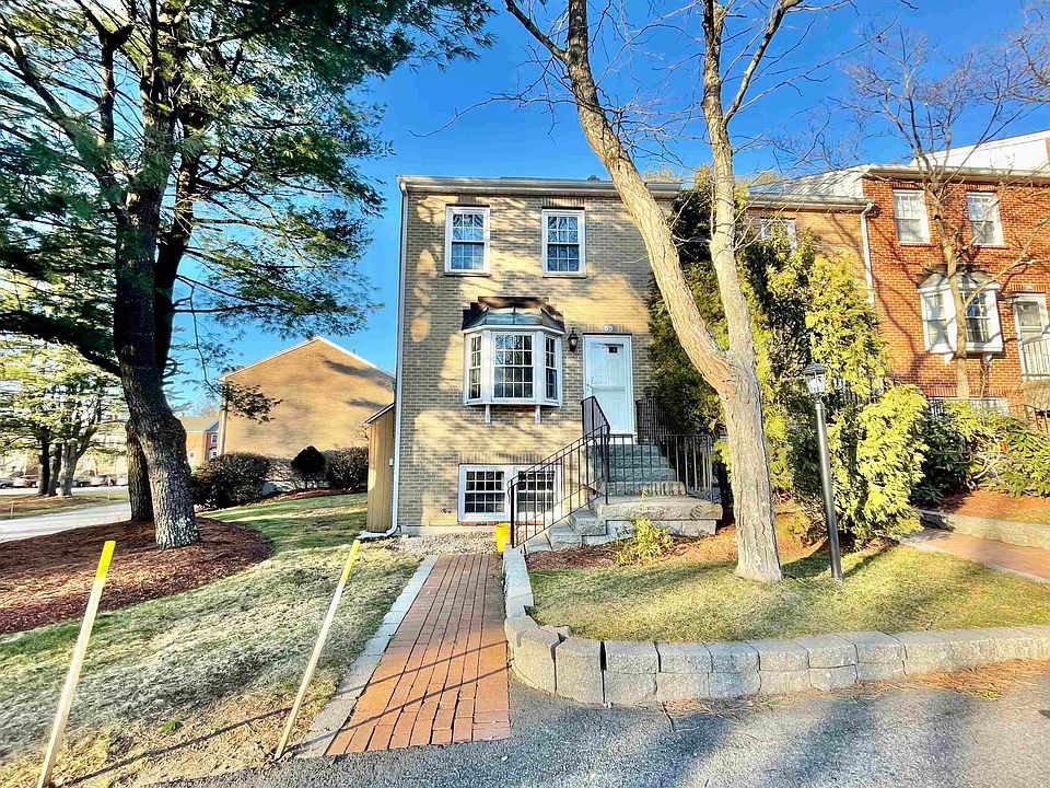 83 Derryfield Ct Manchester NH Zillow