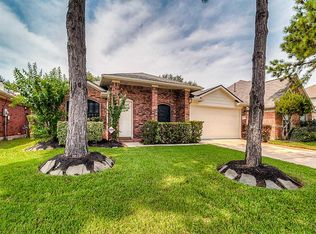 6915 Kettle Mar Dr, Houston, TX 77084