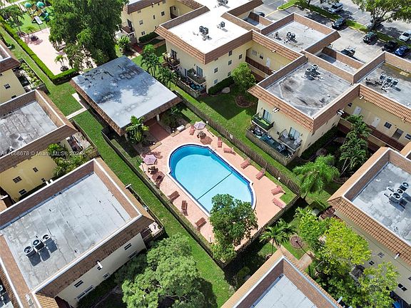 2nd image of 8600 SW 109th Ave #4207