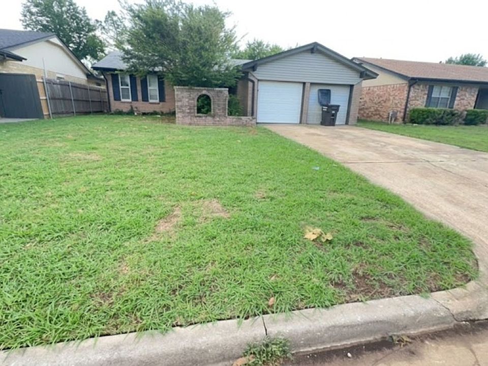 1st image of 632 NW 18th Pl