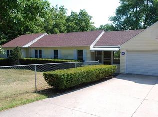 9411 E 37th St, Kansas City, MO 64133