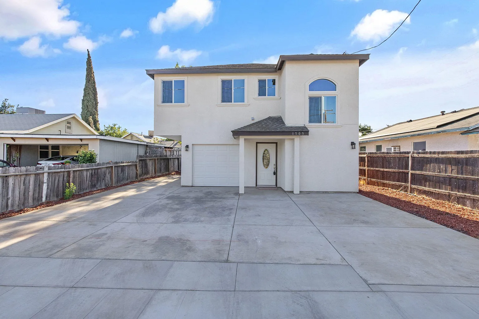 1703 N Stevenson Street photo 1