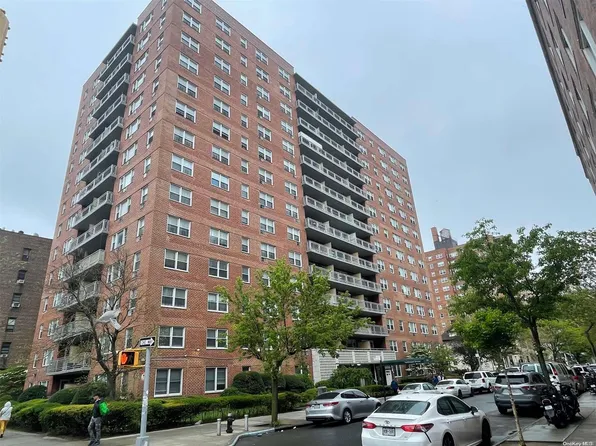 160-10 89th Avenue #7K, Jamaica, NY 11432