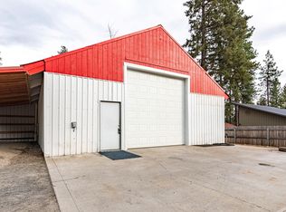 33275 N Lakeview Ln, Valley, WA 99181