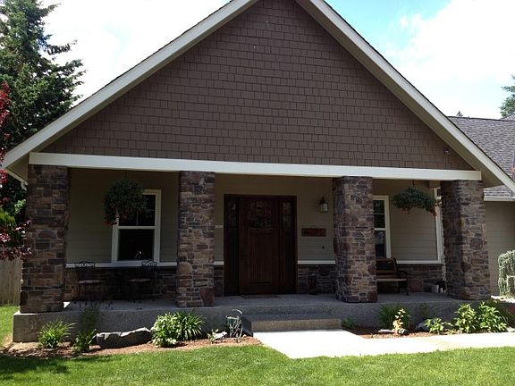 2nd image of 8405 182nd Ave E