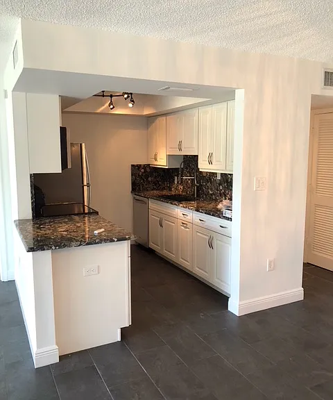 2216 NW 22nd Ave #104 — Photo 8