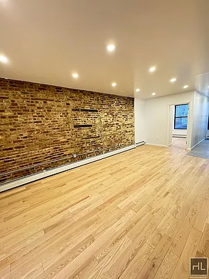 Rented by Highline Residential | media 11