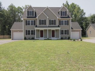 10 Green St #10, Plainville, MA 02762