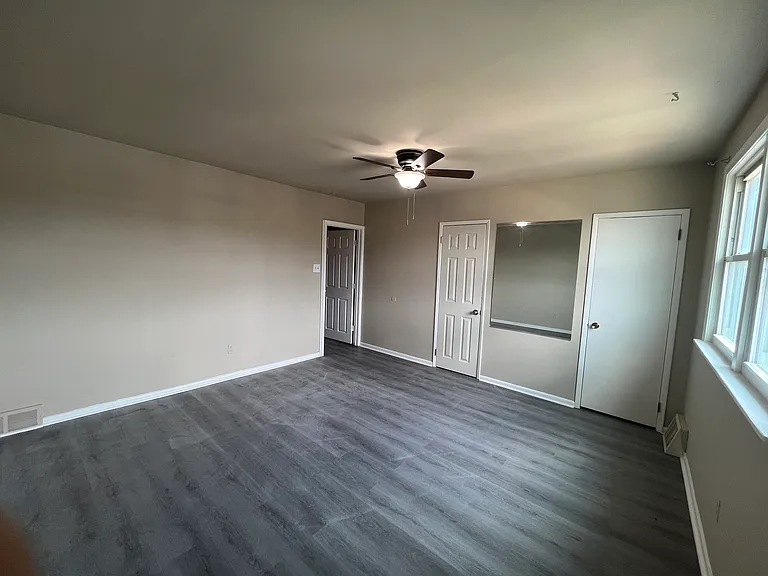 3633 E Crown Ave — Photo 12