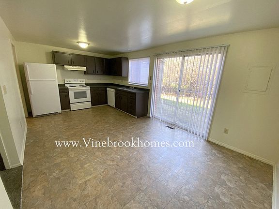 5th image of 7693 Mount Hood Dr