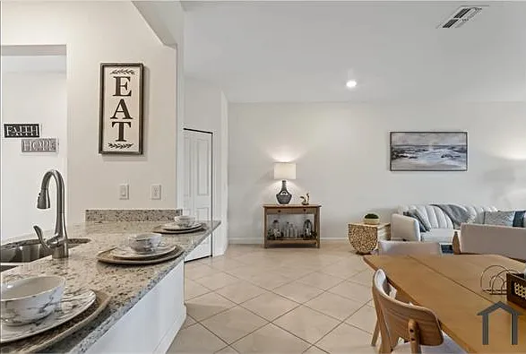15263 Sunny Day Dr — Photo 1