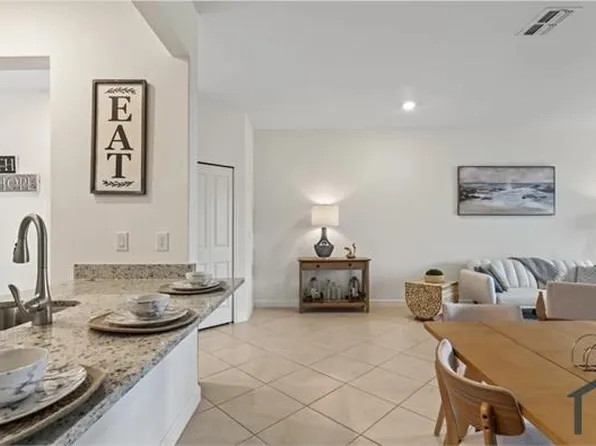 15263 Sunny Day Dr, Bradenton, FL 34211