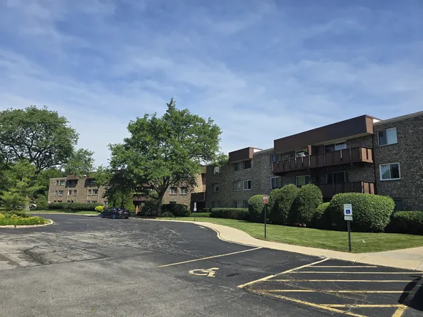2650 Brookwood Way Dr APT 223, Rolling Meadows, IL 60008