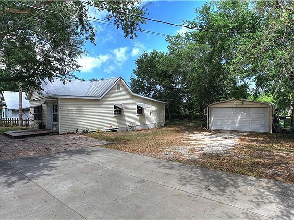 4th image of 1040 Louisiana Ave
