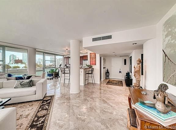 5th image of 900 Bay Dr APT 201