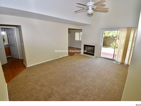 5th image of 1836 Carneros Cir