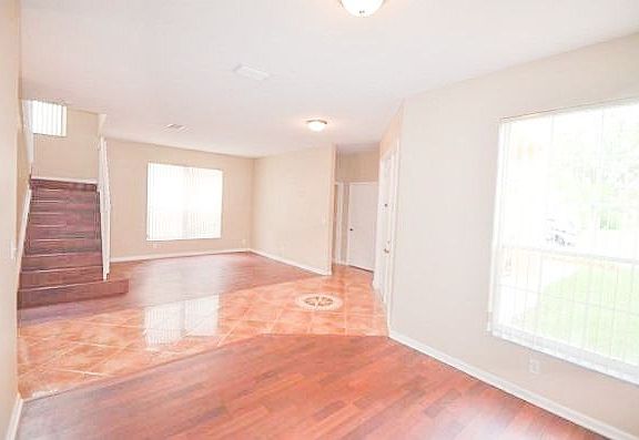 5th image of 17697 SW 31st Ct