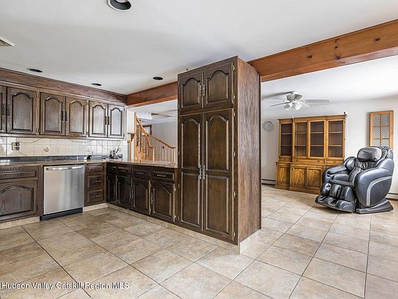 5th image of 463 Mckinstry Road