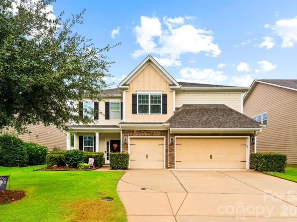 2365 Seagull Dr, Denver, NC 28037