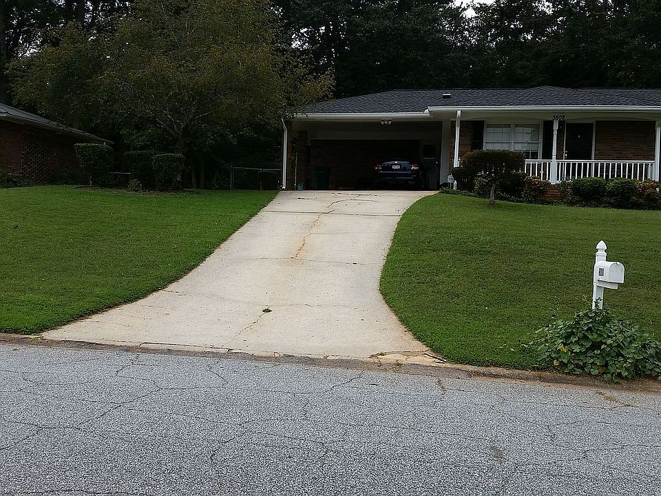 2nd image of 3808 Highview Ter SE