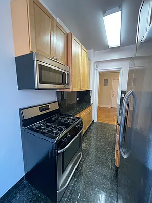 Rented by JMG Properties | media 32