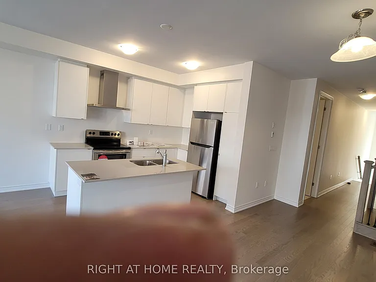 170 Shepherd Dr — Photo 12