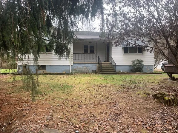 26 Harmony Rd, Belle Vernon, PA 15012