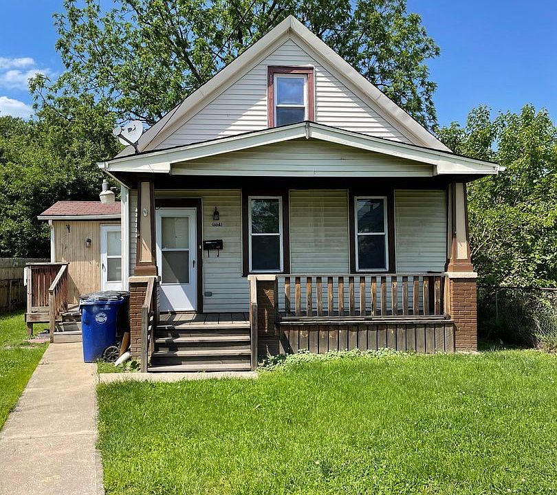 1st image of 4126-4128 Howlett Ave #4126