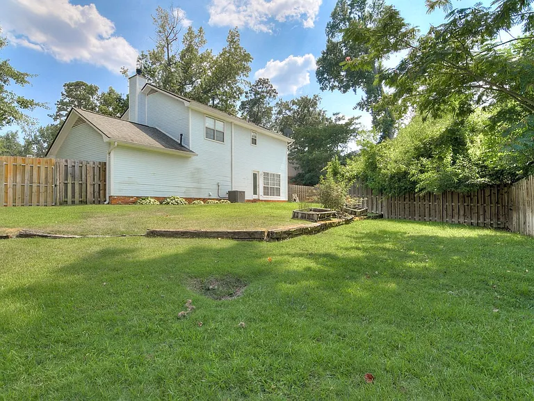 321 Timberidge Dr — Photo 8