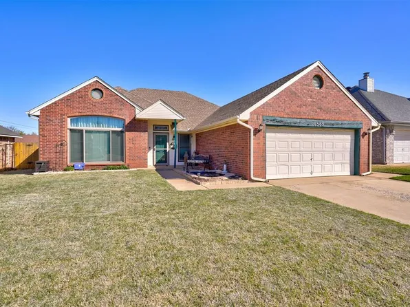 10505 Herbert Dr, Midwest City, OK 73130