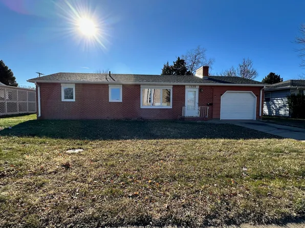 1520 Birchwood, North Platte, NE 69101