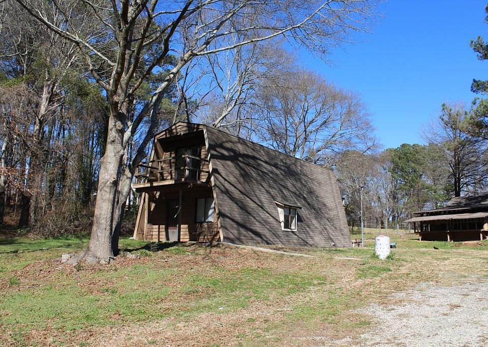 1st image of 2141 Ho Hum Hollow Rd