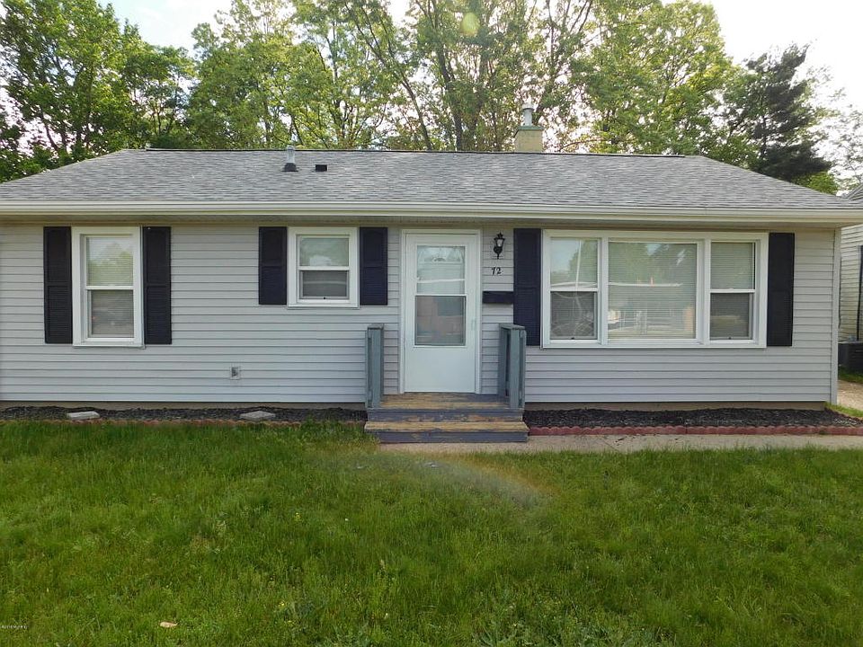 1st image of 72 Woodlawn Ave N