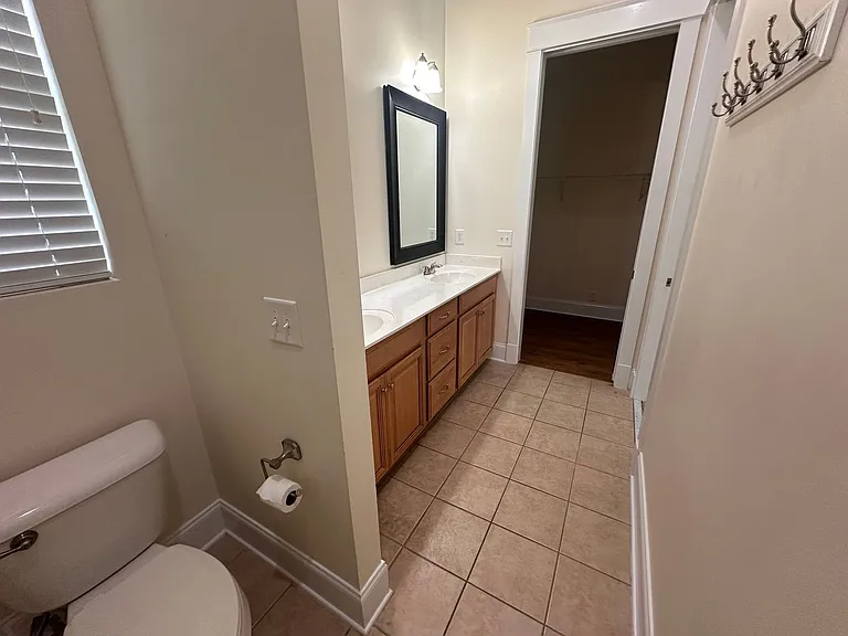 754 Murray Ave — Photo 18
