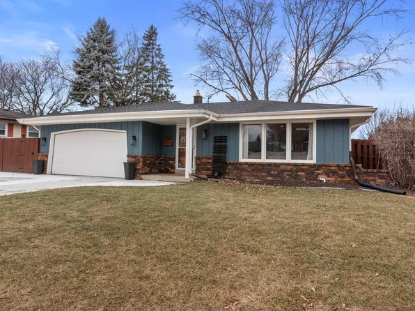 4255 South 78th STREET, Greenfield, WI 53220