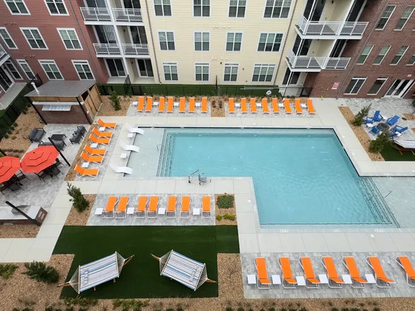 Triton Scotts Addition - Monument