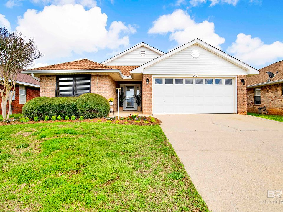 1st image of 2701 Hampton Park Cir